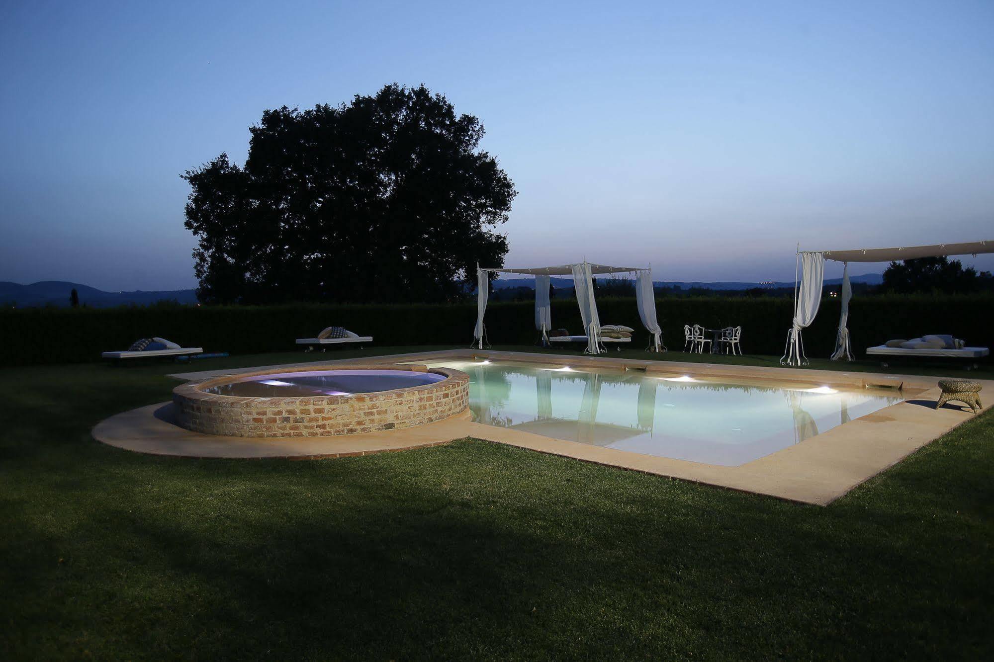 Relais Montemaggiore Bettolle Zewnętrze zdjęcie